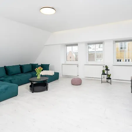 Starowka By Rent4you Apartment *